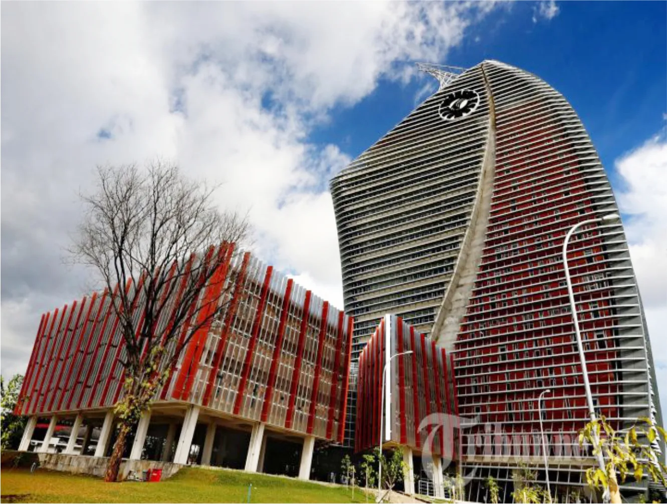 Menara Phinisi Universitas Negeri Makassar